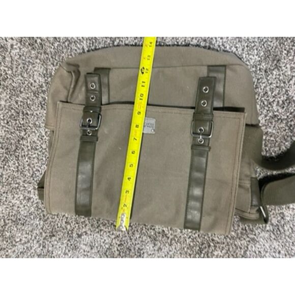 Kenneth Cole Reaction messenger / computer bag in canvas and contrast trim - Picture 11 of 12